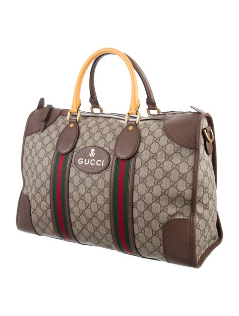 gucci x supreme portafoglio|gucci duffle bag.